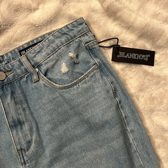 NWT Blank NYC Madison Crop High Rise Distressed Jeans Size 30 - Picture 5 of 14